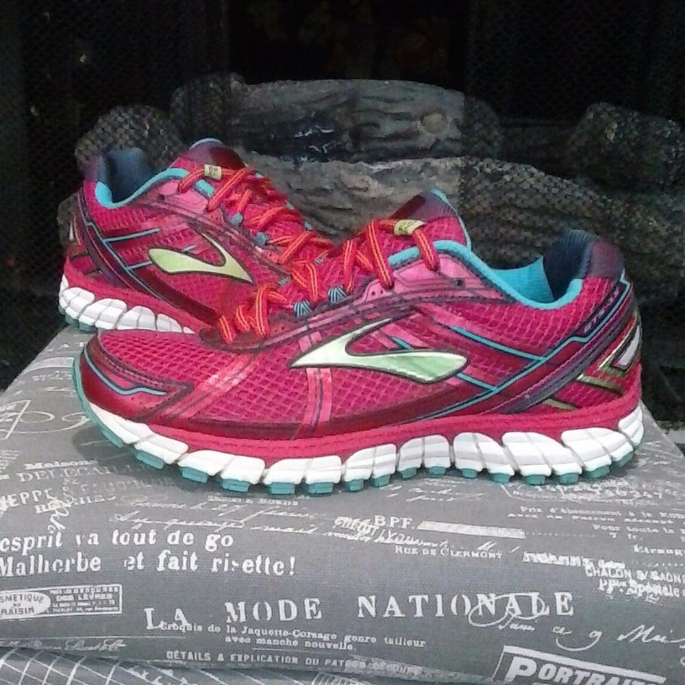 Brooks GTS-15